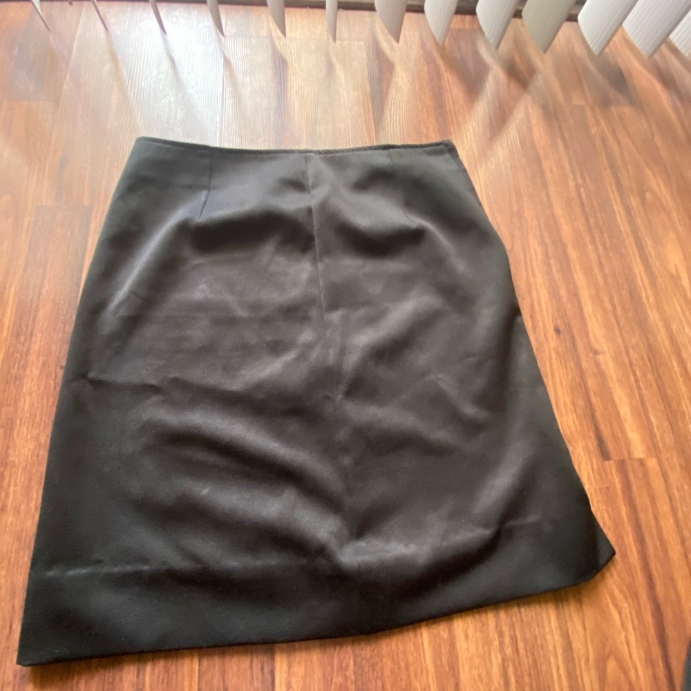 Black fabric pencil skirt size 1/3